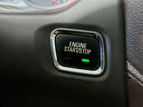 Used 2017 GMC Acadia Denali w/ Technology Package image 21