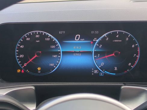 Used 2023 Mercedes-Benz GLB 250 image 29