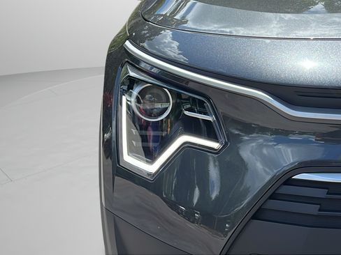 New 2026 Kia Niro LX FWD image 21