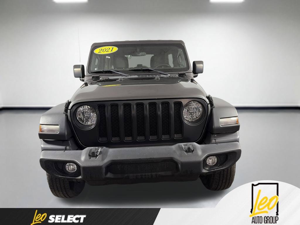 Used 2021 Jeep Wrangler Unlimited Sport AWD/4WD image 2