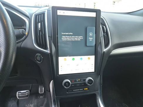 Used 2021 Ford Edge ST image 20