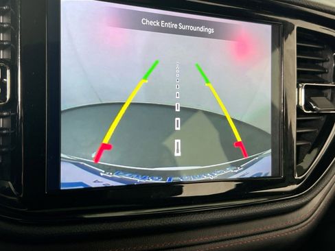 Used 2023 Dodge Durango GT image 14