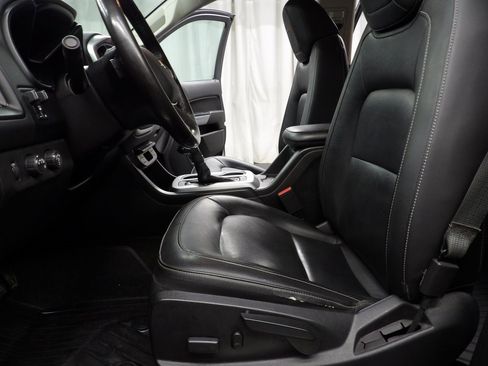 Used 2018 Chevrolet Colorado ZR2 image 9