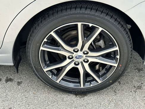 Used 2018 Subaru Impreza 2.0i Limited AWD/4WD image 5