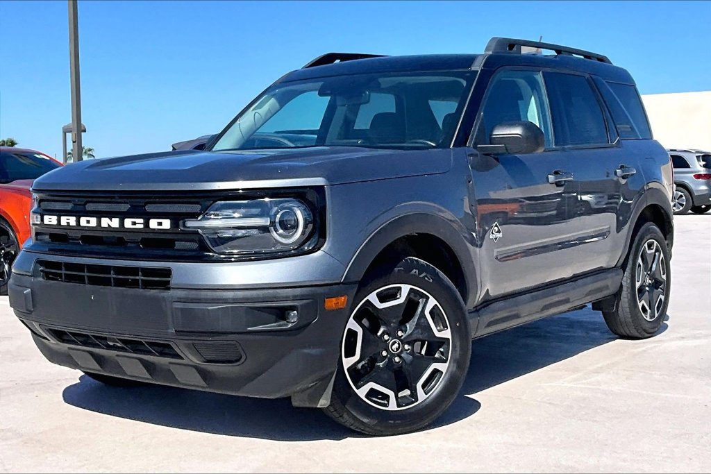 Used 2024 Ford Bronco Sport Outer Banks AWD/4WD image 1