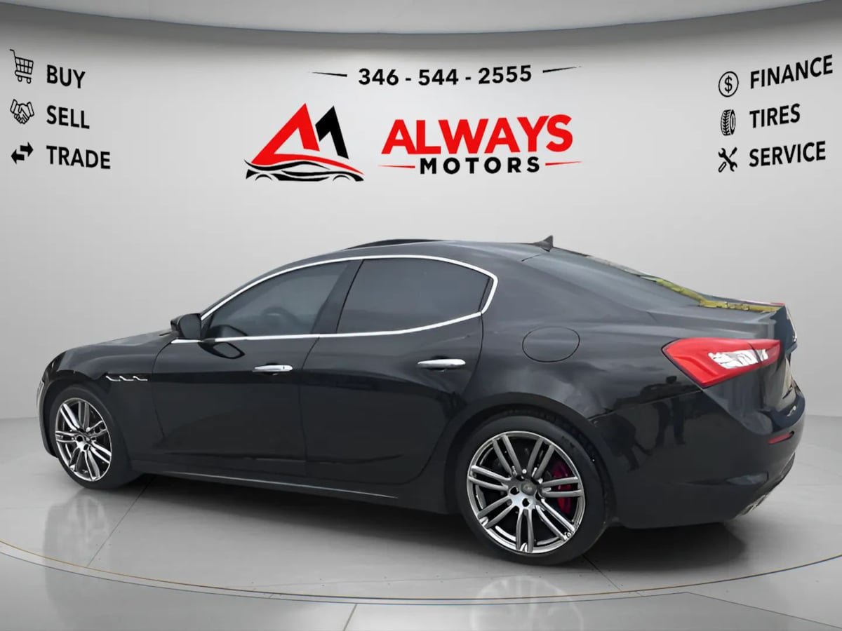 Used 2018 Maserati Ghibli S GranLusso AWD/4WD image 22