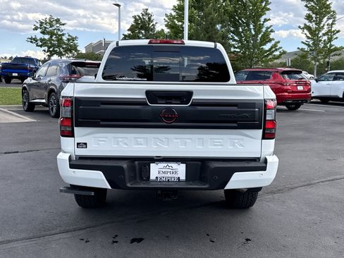 New 2026 Nissan Frontier PRO-4X w/ Tow Package AWD/4WD image 6