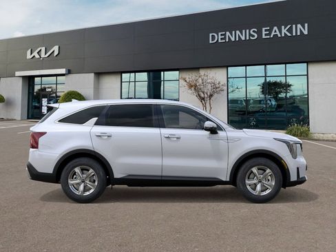 New 2026 Kia Sorento LX image 7