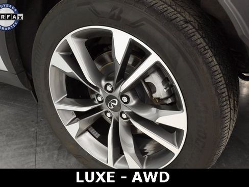 Used 2023 INFINITI QX60 Luxe image 9