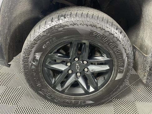 Used 2019 Chevrolet Silverado 1500 LT Trail Boss image 11