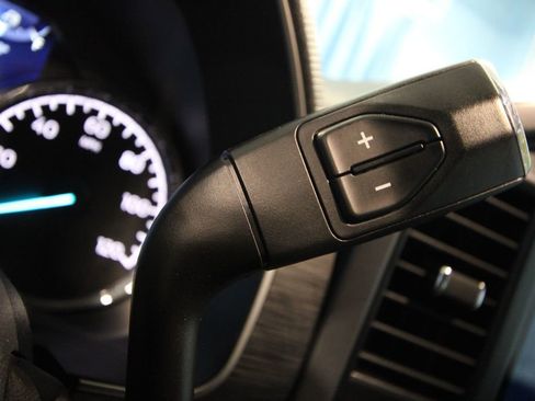 Used 2022 Ford F150 XLT w/ Equipment Group 302A High image 13