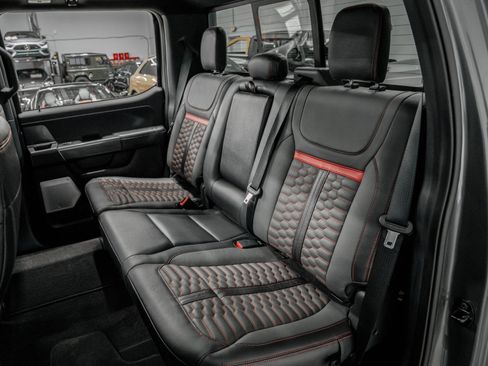 Used 2021 Ford F150 Lariat w/ Equipment Group 502A High AWD/4WD image 15