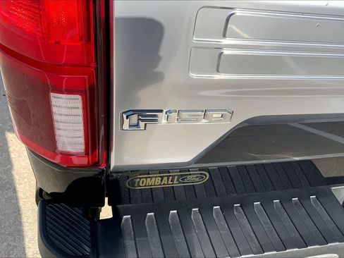 Used 2019 Ford F150 King Ranch w/ Equipment Group 601A Luxury AWD/4WD image 31