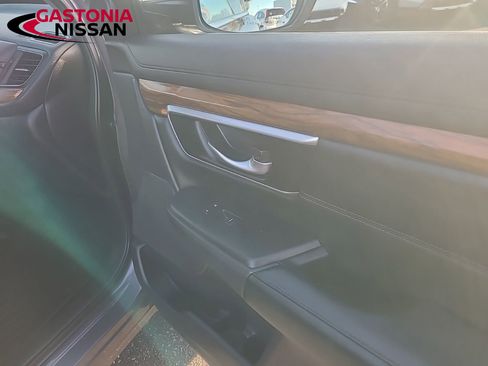 Used 2022 Honda CR-V Touring image 15