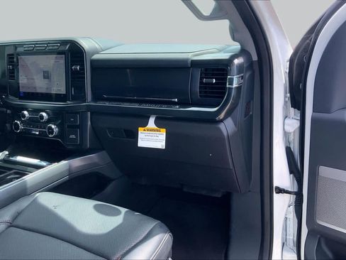 Used 2024 Ford F250 Lariat w/ Chrome Package AWD/4WD image 19