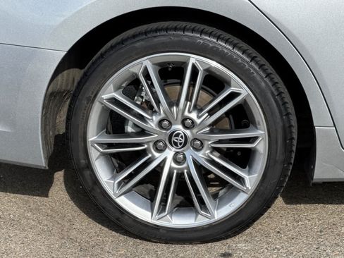 Used 2021 Toyota Avalon Limited w/ Advanced Safety Package FWD image 20