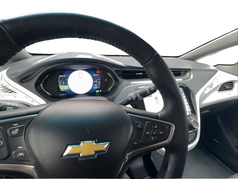 Used 2017 Chevrolet Bolt Premier w/ Driver Confidence II Package FWD image 35