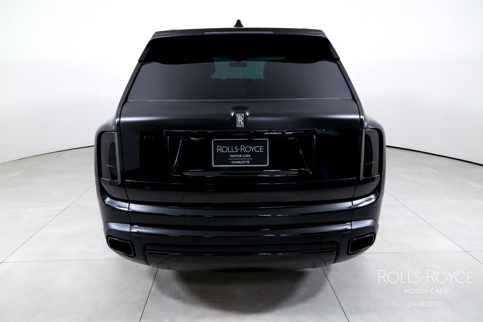 Used 2023 Rolls-Royce Cullinan w/ Cullinan Package AWD/4WD image 8