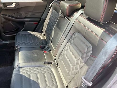 Used 2023 Ford Escape ST-Line Elite w/ Premium Technology Package AWD/4WD image 14