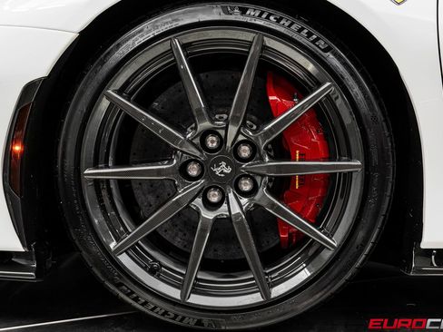 Used 2021 Ferrari SF90 Stradale AWD/4WD image 29