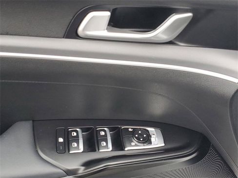 Used 2024 Kia K5 GT-Line image 14