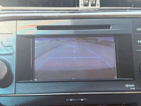 Used 2014 Toyota Avalon XLE Touring FWD image 10