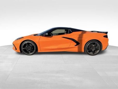 Used 2023 Chevrolet Corvette Stingray Preferred Conv w/ Battery Protection Package RWD image 3