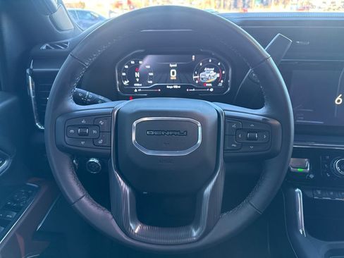 Used 2025 GMC Sierra 2500 Denali Ultimate image 14