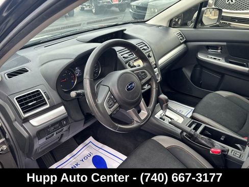 Used 2017 Subaru Crosstrek 2.0i Premium w/ Moonroof Package AWD/4WD image 10