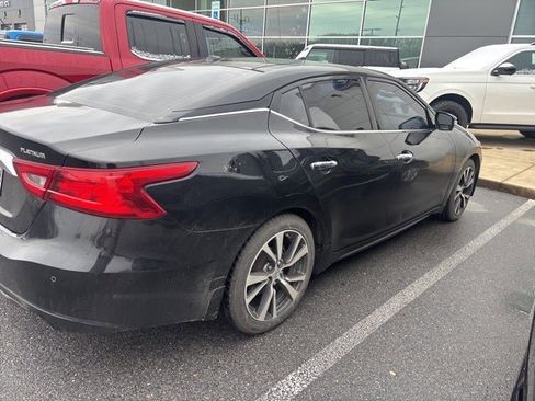 Used 2016 Nissan Maxima Platinum image 12