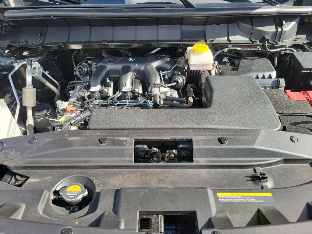 Used 2024 Nissan Pathfinder SV FWD image 38