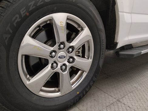 Used 2018 Ford F150 XLT w/ Equipment Group 302A Luxury image 31