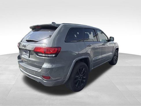 Used 2019 Jeep Grand Cherokee Altitude RWD image 2