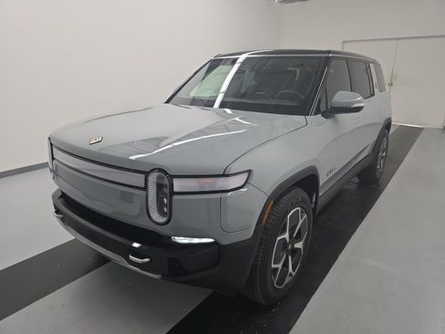 Used 2024 Rivian R1S Adventure AWD/4WD image 1