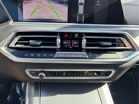 Used 2021 BMW X5 xDrive40i w/ Premium Package image 35