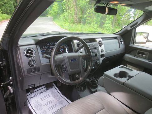 Used 2011 Ford F150 XLT w/ XLT Convenience Pkg AWD/4WD image 8