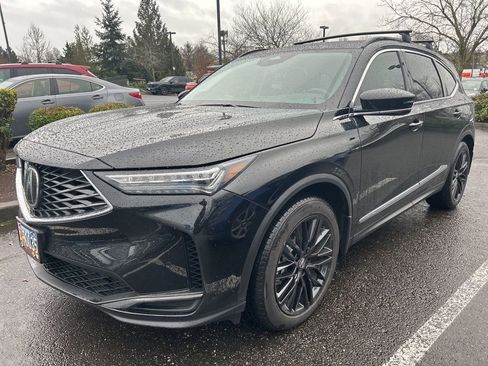 Used 2025 Acura MDX SH-AWD w/ Technology Package image 3