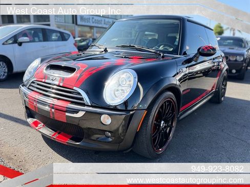 Used 2005 MINI Cooper S FWD image 1