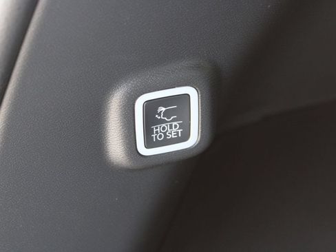 New 2026 Jeep Cherokee Limited AWD/4WD image 9