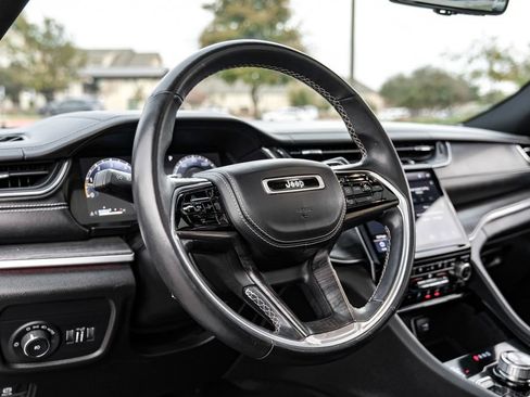 Used 2021 Jeep Grand Cherokee L Overland w/ Luxury Tech Group IV image 14