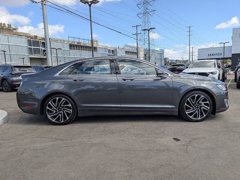 Used 2020 Lincoln MKZ Reserve w/ Elements Package FWD image 9