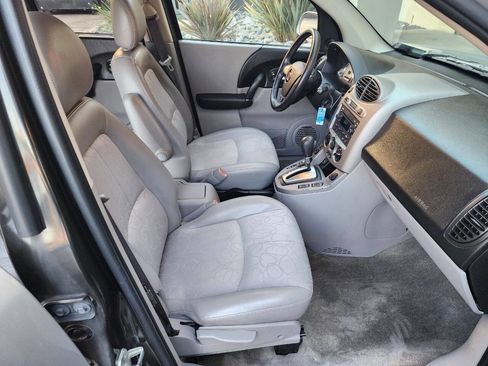 Used 2005 Saturn Vue AWD V6 w/ Comfort Pkg image 12