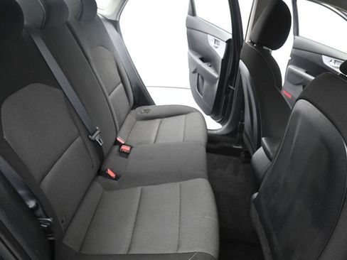 Used 2024 Kia Forte LXS FWD image 13