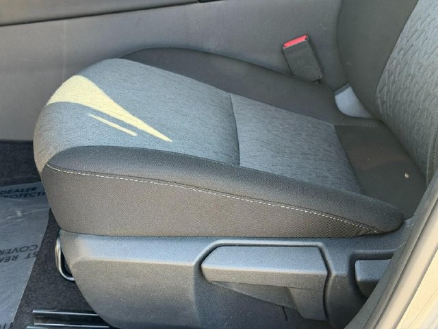 Used 2026 Nissan Sentra SV w/ SV Convenience Package FWD image 21