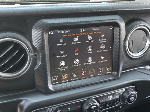Used 2020 Jeep Gladiator Overland AWD/4WD image 26