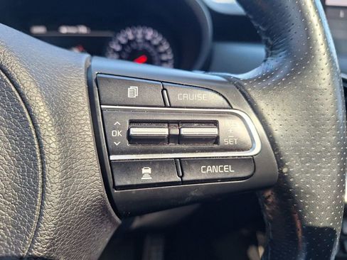 Used 2019 Kia Stinger GT2 image 14