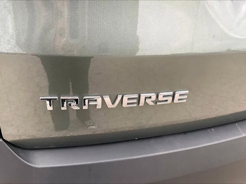 Used 2022 Chevrolet Traverse LT w/ LPO, Cargo Package image 30