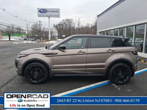 Used 2017 Land Rover Range Rover Evoque HSE Dynamic image 4