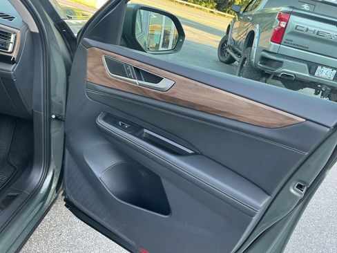 Certified 2026 Volkswagen Atlas SE w/ Panoramic Sunroof Package AWD/4WD image 35