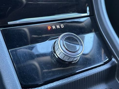 Certified 2023 Jeep Grand Cherokee L Laredo image 5